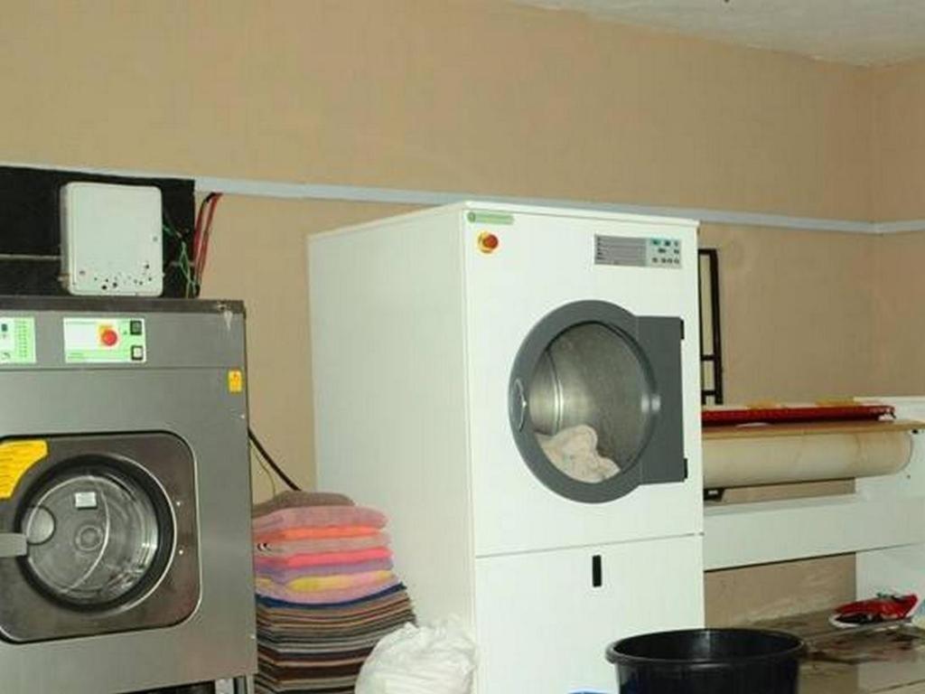 Newton Hotels Limited Owerri Ngoại thất bức ảnh