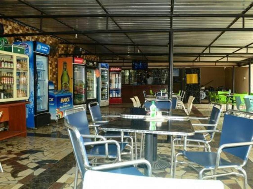 Newton Hotels Limited Owerri Ngoại thất bức ảnh